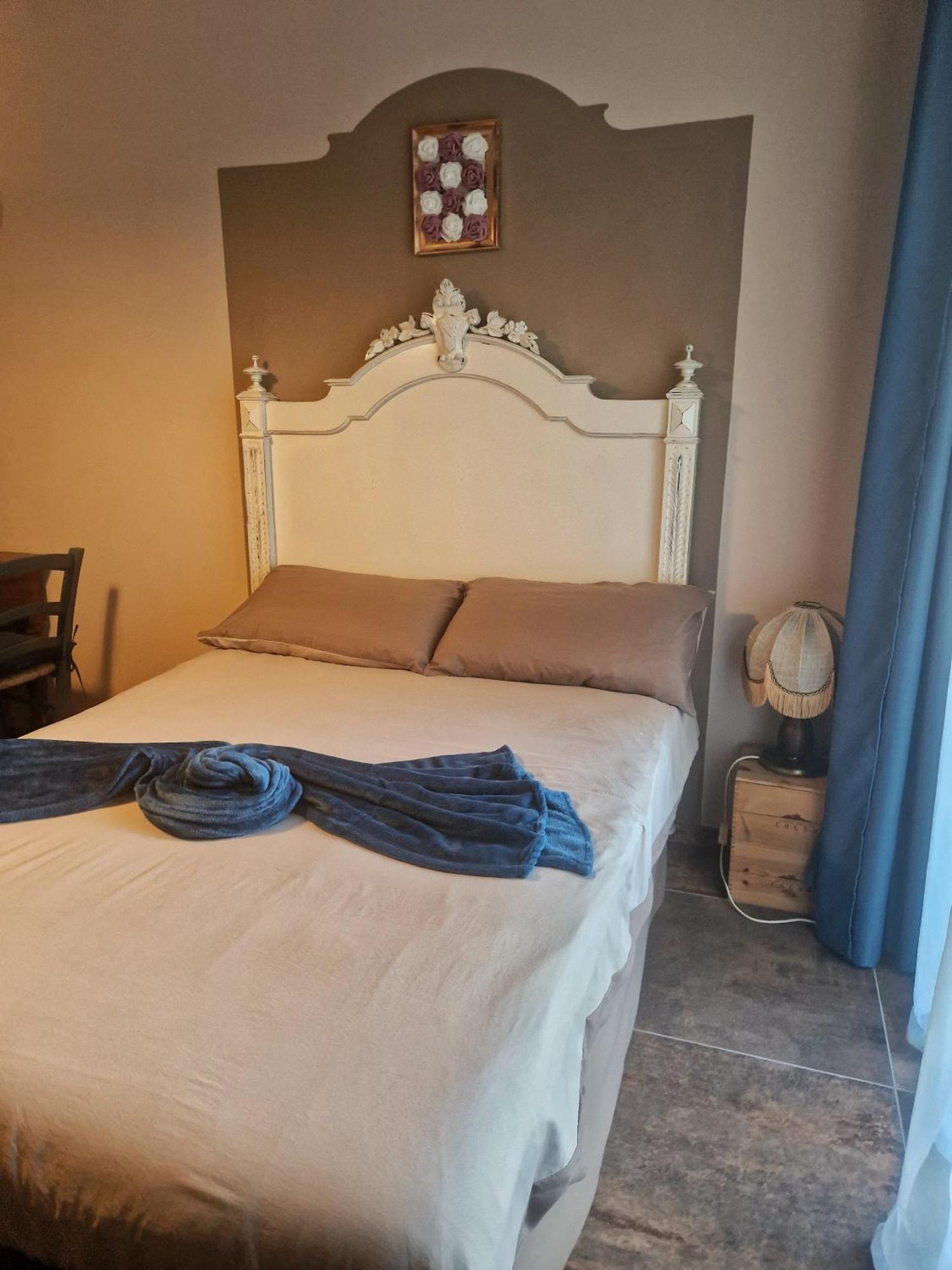 Mister Barolo Apartments Langhe 노벨로 외부 사진